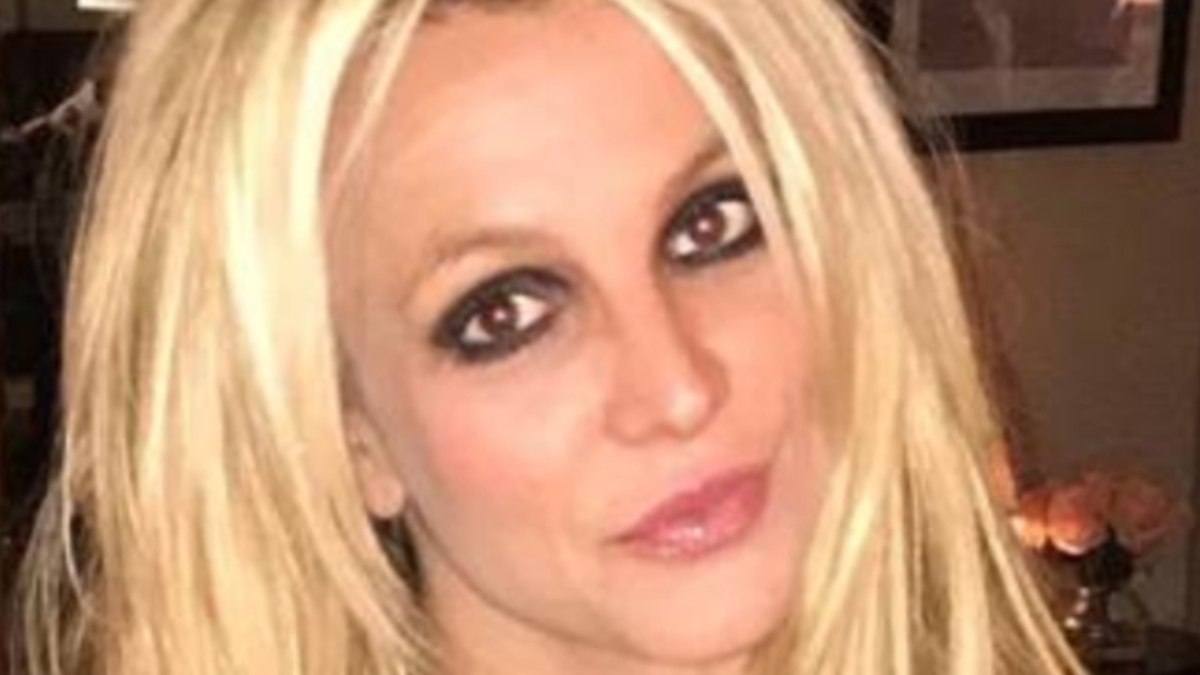 Britney Spears poses close up